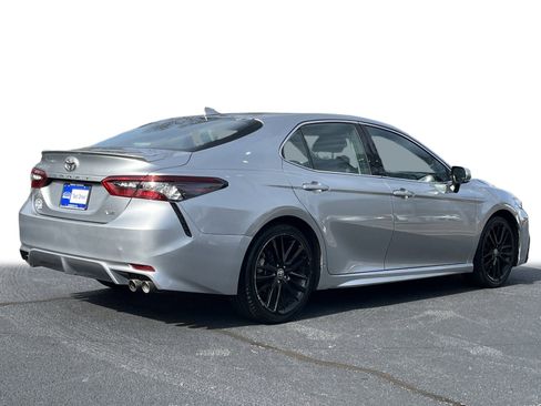 Used 2024 Toyota Camry XSE image 27