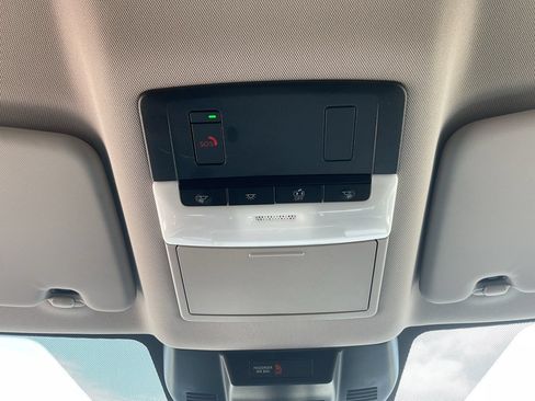 Used 2026 Nissan Rogue SL FWD image 18