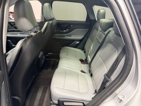 Used 2021 Lincoln Corsair AWD w/ Premium Package image 20