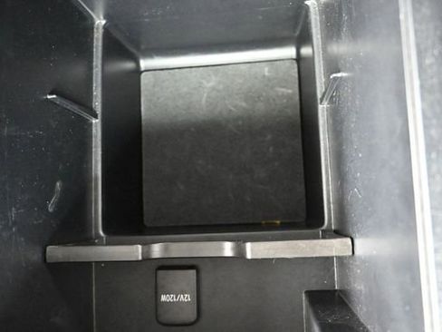 Used 2023 Toyota 4Runner SR5 image 33