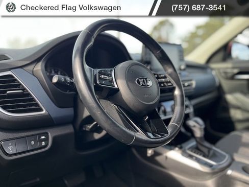Used 2021 Kia Seltos S image 20