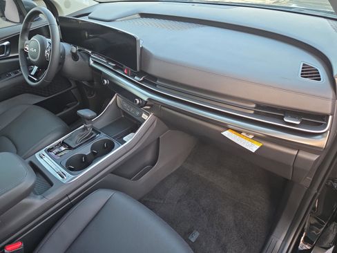 New 2026 Kia Carnival SX FWD image 20