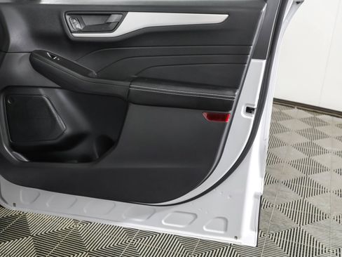 Used 2021 Ford Escape S image 45