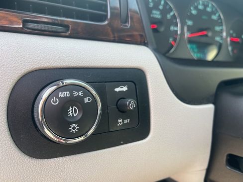 Used 2013 Chevrolet Impala LTZ image 11