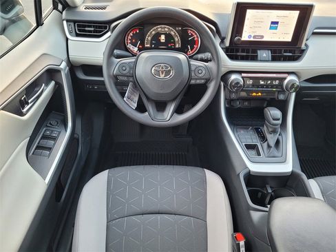 New 2025 Toyota RAV4 XLE image 7