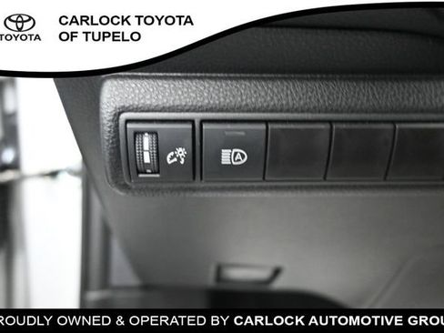 Used 2025 Toyota Corolla LE FWD image 23
