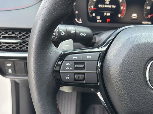 Used 2025 Acura ADX A-Spec AWD/4WD image 25