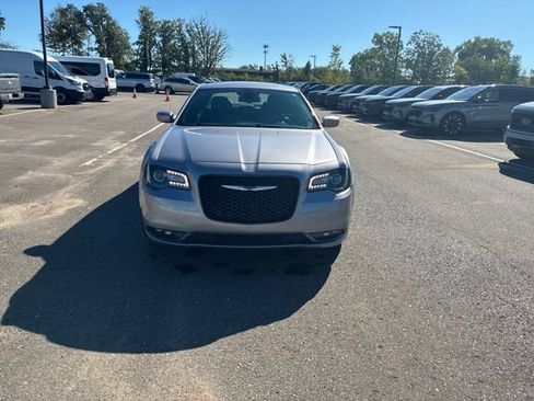 Used 2017 Chrysler 300 S AWD/4WD image 1