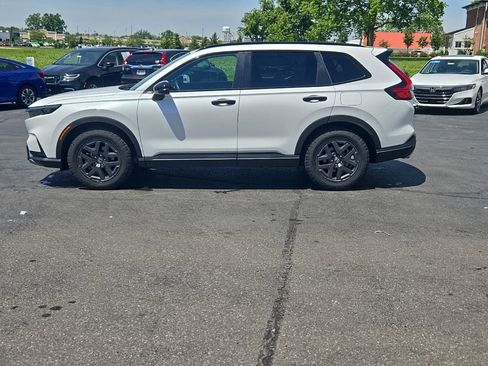 Used 2026 Honda CR-V TrailSport image 4