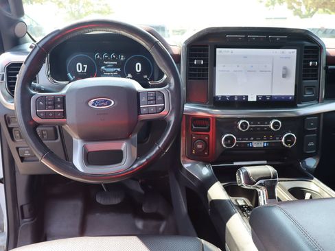 Used 2022 Ford F150 Lariat w/ Equipment Group 502A High AWD/4WD image 19