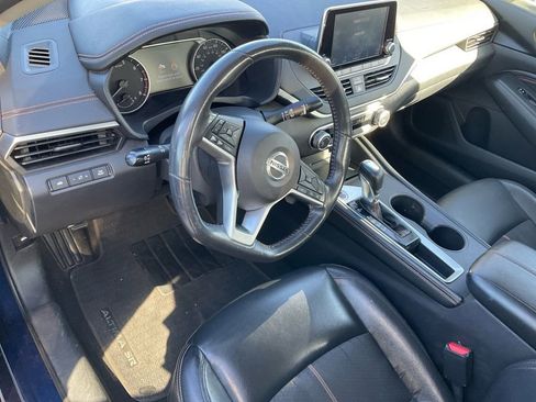 Used 2022 Nissan Altima 2.5 SR image 16
