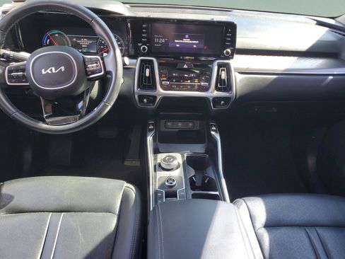 Certified 2022 Kia Sorento S image 13