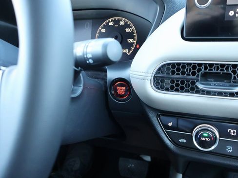 New 2026 Honda HR-V EX-L image 25