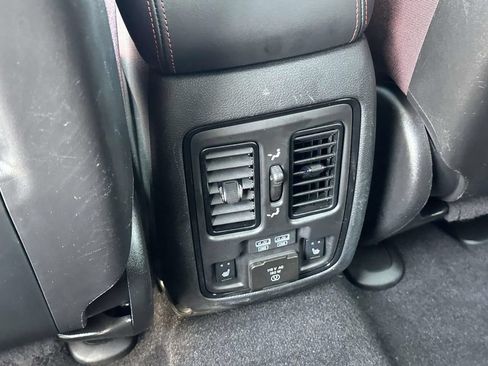 Used 2023 Dodge Durango R/T AWD/4WD image 13