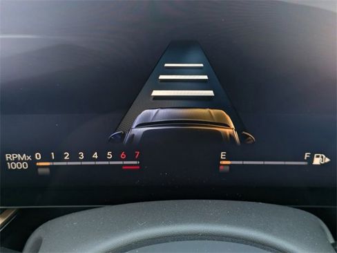 New 2025 Buick Envision Sport Touring image 31