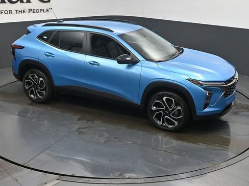 New 2026 Chevrolet Trax RS w/ Driver Confidence Package image 16