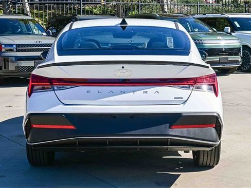New 2026 Hyundai Elantra Sport image 6