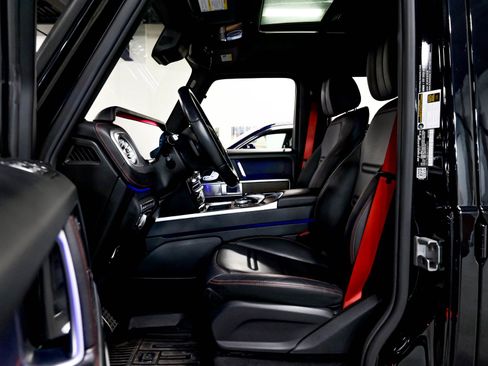 Used 2019 Mercedes-Benz G 550 w/ Exclusive Interior Package image 5