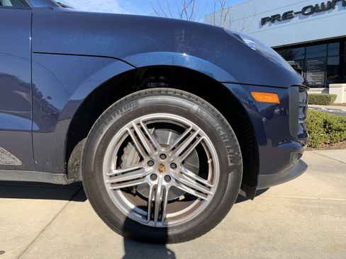 Used 2021 Porsche Macan S image 13