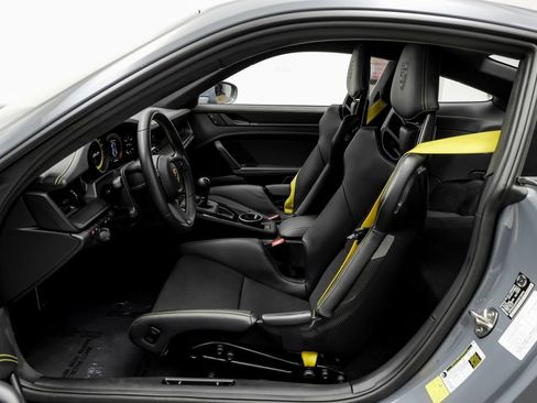 Used 2023 Porsche 911 GT3 RWD image 10