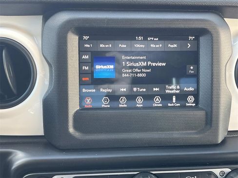 Used 2021 Jeep Wrangler Unlimited Islander image 13