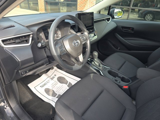 Used 2024 Toyota Corolla LE FWD image 17