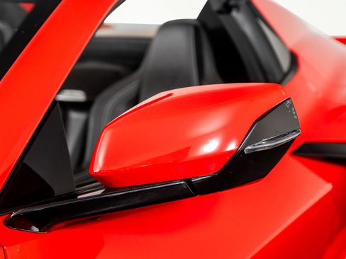 Used 2021 Chevrolet Corvette Stingray Convertible w/ 1LT image 27