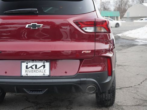 Used 2023 Chevrolet TrailBlazer RS w/ Convenience Package image 16