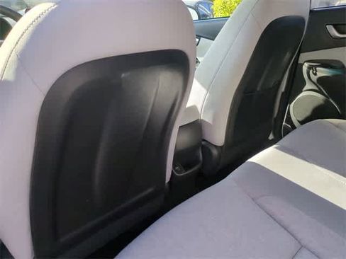 Certified 2023 Hyundai Kona SE image 18