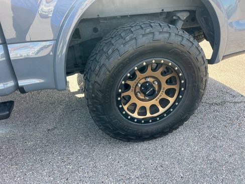 Used 2019 Ford F150 XLT w/ Equipment Group 302A Luxury AWD/4WD image 18