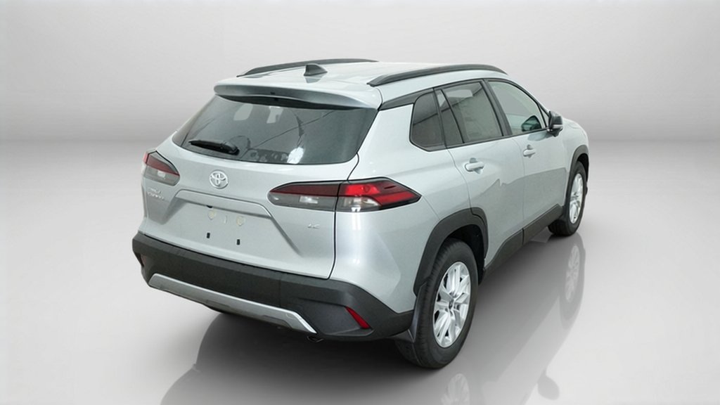 New 2026 Toyota Corolla Cross LE FWD image 11