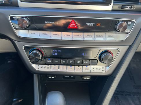 Used 2018 Hyundai Sonata Limited w/ Cargo Package image 26