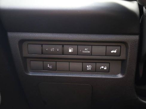 New 2026 Nissan Rogue Platinum AWD/4WD image 18
