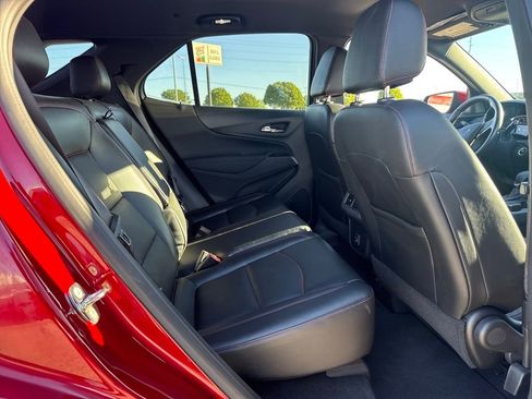 Used 2022 Chevrolet Equinox RS w/ RS Leather Package image 14