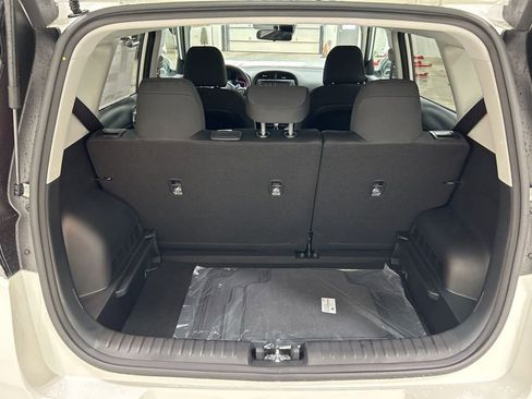 New 2025 Kia Soul LX image 24