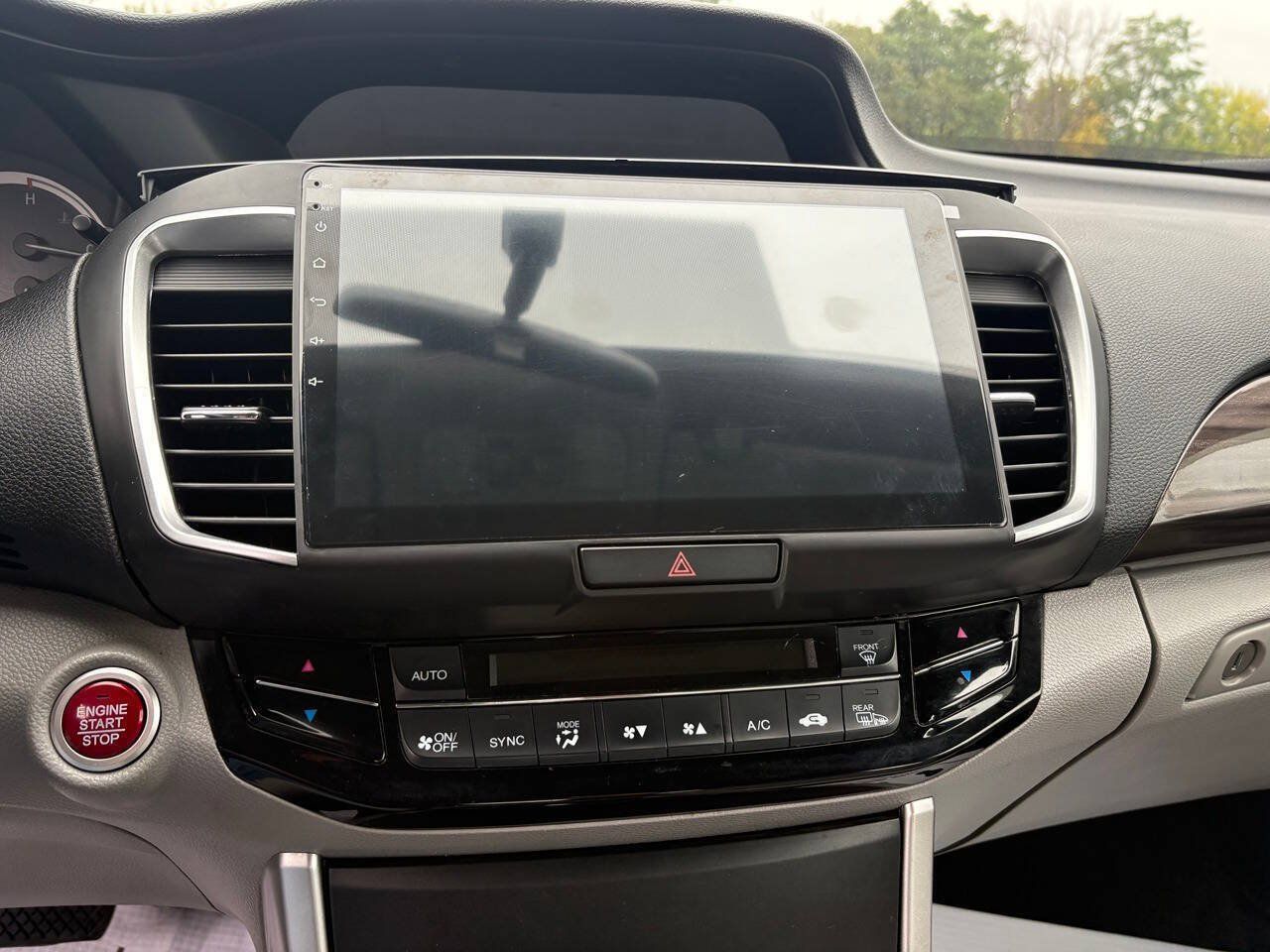 Used 2016 Honda Accord EX image 22