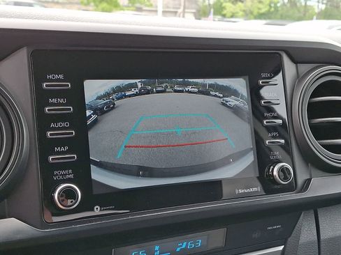 Certified 2021 Toyota Tacoma SR AWD/4WD image 21