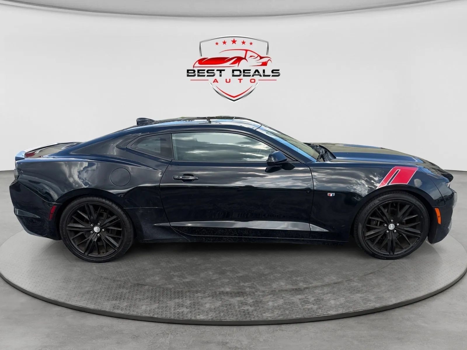 Used 2019 Chevrolet Camaro LT w/ RS Package RWD image 6