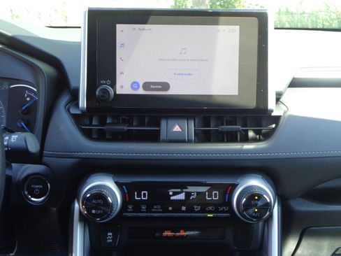 Used 2025 Toyota RAV4 XLE w/ Convenience Package AWD/4WD image 14
