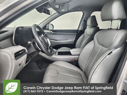 Used 2025 Hyundai Palisade SEL image 19