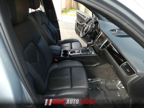 Used 2017 Porsche Macan S AWD/4WD image 26