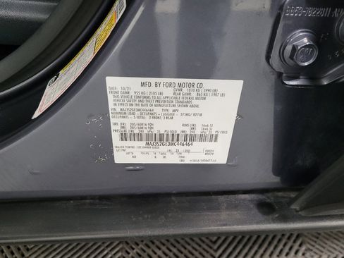 Used 2021 Ford EcoSport SE w/ SE Convenience Package image 33