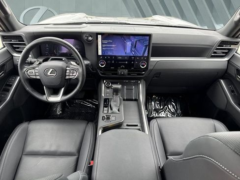 Certified 2026 Lexus GX 550 w/ Cold Area Package AWD/4WD image 13