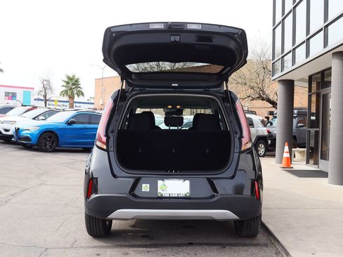Used 2024 Kia Soul LX w/ Option Group 015 image 22