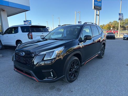 Used 2023 Subaru Forester Sport image 9