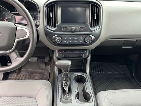 Used 2018 Chevrolet Colorado W/T w/ WT Convenience Package image 11