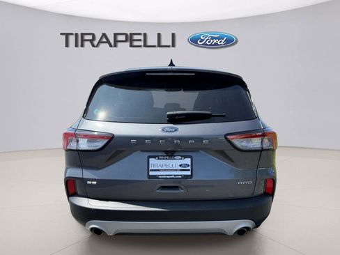 Certified 2022 Ford Escape SE w/ Convenience Package image 9