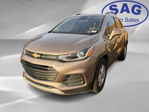Used 2018 Chevrolet Trax LT FWD image 5