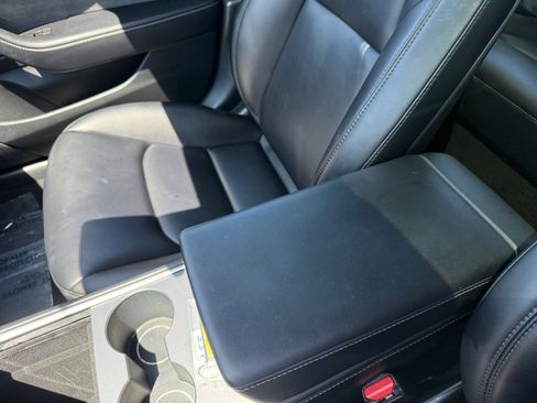 Used 2023 Tesla Model 3 Standard Range RWD image 14