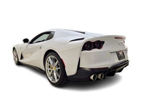 Used 2022 Ferrari 812 GTS image 11
